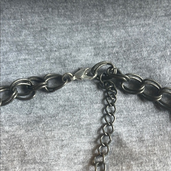 Vintage Elegant  Charm Necklace - Picture 6 of 8